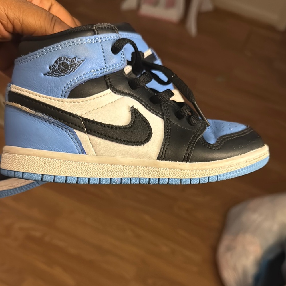 Jordan Kids' Black and Light Blue Sneakers